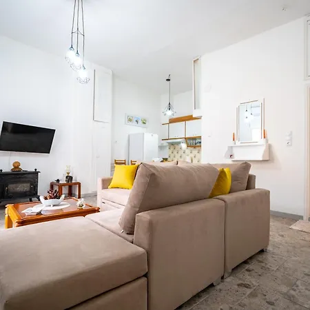 Keratsini 2 Bedroom 4 Pers By Mps Piraeus